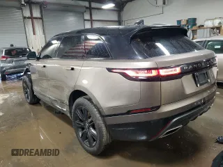 2020 Land Rover Range Rover Velar R-Dynamic S z VIN SALYK2FV9LA265857, wystawiony jako Copart lot #52206485 z przebiegiem 48 502 mil mil oraz Szkoda całkowita • Salvage title. Historia ofert i sprzedaży dostępna na DreamBid. Obrazek 2.