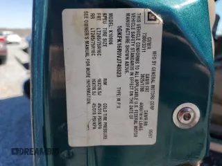 1997 GMC Suburban z VIN 1GKFK16R0VJ749323, wystawiony jako Copart lot #50222125 z przebiegiem 209 355 mil mil oraz Szkody całkowita. Historia ofert i sprzedaży dostępna na DreamBid. Obrazek 15.