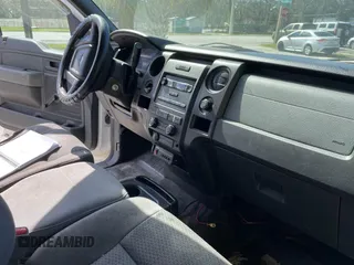 2014 Ford F-150 XL с VIN 1FTPF1CF0EKD07473, выставлен на аукционе IAAI как лот 41607286 с пробегом 159 743 миль миль и . История ставок и продаж доступна на DreamBid. Изображение 5.