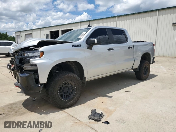 2020 Chevrolet Silverado 1500 LT Trail Boss with VIN 1GCPYFED1LZ182782, listed as a Copart auction lot 64006684 with 67,299 mi miles and Salvage Title. Bid and sale history available at carsss.com. Image 1.