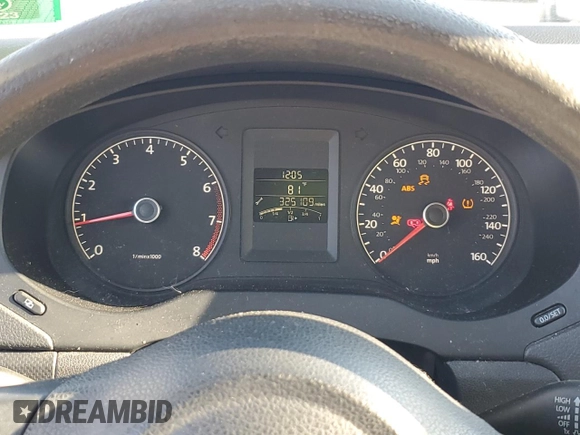 2011 Volkswagen Jetta SE с VIN 3VWDZ7AJ8BM352800, выставлен на аукционе Copart как лот 78965174 с пробегом 325 109 миль миль и На запчасти • Non repairable. История ставок и продаж доступна на DreamBid. Изображение 9.