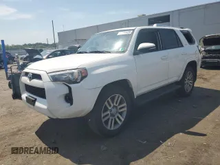 2017 Toyota 4Runner SR5 with VIN JTEBU5JRXH5482218, listed as a Copart auction lot 62494425 with 97,684 mi miles and Salvage title. Bid and sale history available at DreamBid. Image 1.