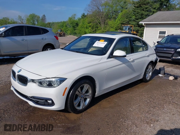2018 BMW 3 Series 330i xDrive with VIN WBA8D9G55JNU69356, listed as a IAAI auction lot 42214499 with 81,267 mi miles and . Bid and sale history available at DreamBid. Image 2.