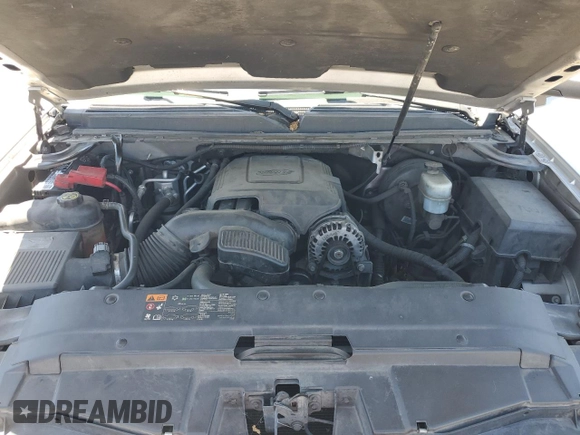 2013 Chevrolet Suburban LT with VIN 1GNSCJE09DR105725, listed as a Copart auction lot 61450935 with 171,659 mi miles and Salvage title. Bid and sale history available at DreamBid. Image 12.