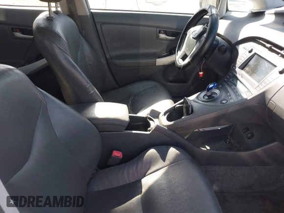 2010 Toyota Prius II with VIN JTDKN3DU4A0234829, listed as a IAAI auction lot 42152301 with 209,357 mi miles and . Bid and sale history available at carsss.com. Image 5.