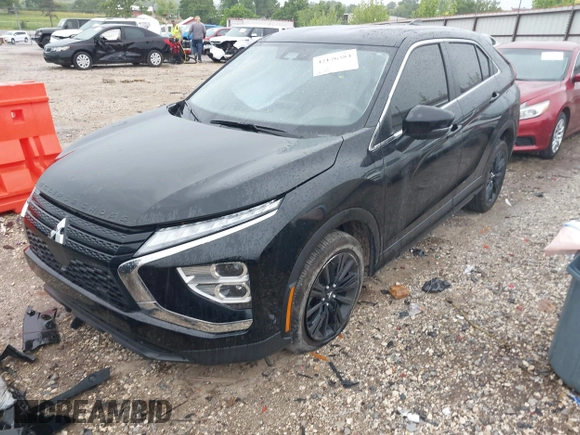 2024 Mitsubishi Eclipse Cross LE with VIN JA4ATVAA1RZ035228, listed as a IAAI auction lot 42176384 with 15,691 mi miles and . Bid and sale history available at DreamBid. Image 17.