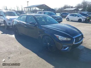 2018 Infiniti Q50 3.0t LUXE with VIN JN1EV7AP0JM351287, listed as a IAAI auction lot 41533708 with 82,549 mi miles. Bid and sale history available at carsss.com. Image 1.