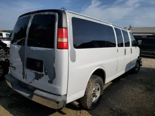 2011 Chevrolet Express Passenger 1LT with VIN 1GAZG1FG5B1104549, listed as a Copart auction lot 62838115 with Not provided miles and Salvage title. Bid and sale history available at DreamBid. Image 3.