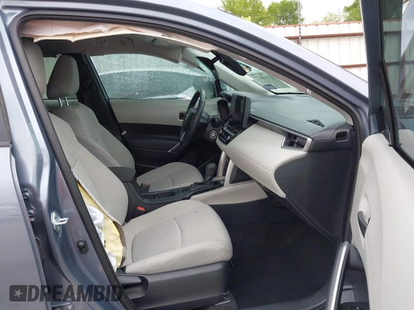 2023 Toyota Corolla Cross L with VIN 7MUAAAAG9PV047205, listed as a IAAI auction lot 41898077 with 29,184 mi miles and . Bid and sale history available at DreamBid. Image 5.