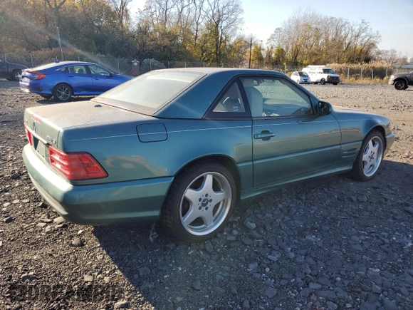 2002 Mercedes-Benz SL-Class with VIN WDBFA68F42F204673, listed as a Copart auction lot 79391964 with 0 mi miles and Salvage Title. Bid and sale history available at carsss.com. Image 3.