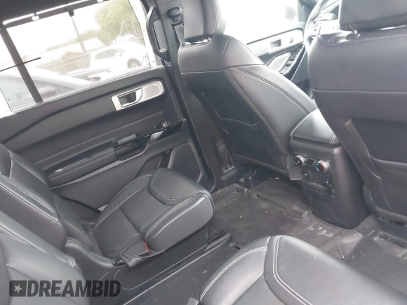 2023 Ford Explorer ST z VIN 1FM5K8GC3PGC24813, wystawiony jako IAAI lot #42131563 z przebiegiem 14 892 mil mil oraz . Historia ofert i sprzedaży dostępna na DreamBid. Obrazek 8.