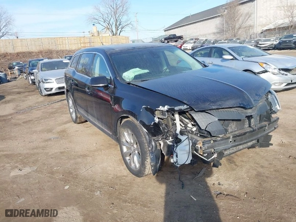 2013 Lincoln MKT EcoBoost with VIN 2LMHJ5AT6DBL55328, listed as a IAAI auction lot 41806881 with 72,740 mi miles. Bid and sale history available at carsss.com. Image 6.