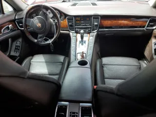 2012 Porsche Panamera S Hybrid with VIN WP0AD2A79CL045571, listed as a Copart auction lot 70634554 with 79,985 mi miles and Salvage Title. Bid and sale history available at carsss.com. Image 8.