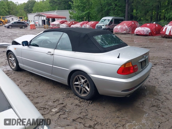 2004 BMW 3 Series 325Ci z VIN WBABW33454PL31304, wystawiony jako IAAI lot #42330013 z przebiegiem 147 711 mil mil oraz . Historia ofert i sprzedaży dostępna na DreamBid. Obrazek 3.