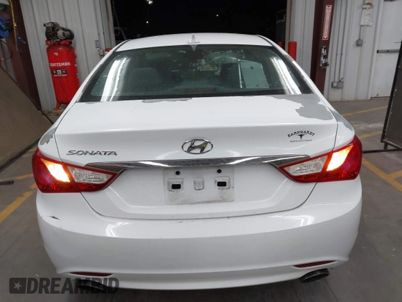 2013 Hyundai Sonata Limited with VIN 5NPEC4AC9DH801466, listed as a IAAI auction lot 42205747 with 112,520 mi miles and . Bid and sale history available at DreamBid. Image 16.