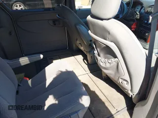 2007 Chrysler Town & Country LWB LX with VIN 2A4GP44R77R190593, listed as a IAAI auction lot 42041817 with 83,938 mi miles. Bid and sale history available at carsss.com. Image 8.