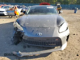 2022 Toyota GR86 with VIN JF1ZNBC1XN8752926, listed as a Copart auction lot 42759885 with 45,204 mi miles and Salvage Title. Bid and sale history available at carsss.com. Image 5.
