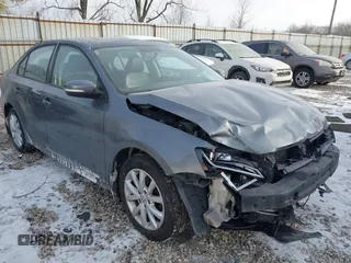 2011 Volkswagen Jetta SE с VIN 3VWBZ7AJ0BM399343, выставлен на аукционе IAAI как лот 41410142 с пробегом 130 561 миль миль и . История ставок и продаж доступна на DreamBid. Изображение 1.