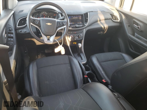 2022 Chevrolet Trax LT with VIN KL7CJLSMXNB518332, listed as a Copart auction lot 43560825 with 17,763 mi miles and Salvage Title. Bid and sale history available at carsss.com. Image 8.