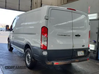 2017 Ford Transit z VIN 1FTYR1YM1HKB36417, wystawiony jako IAAI lot #42617602 z przebiegiem 96 942 mil mil oraz . Historia ofert i sprzedaży dostępna na DreamBid. Obrazek 23.