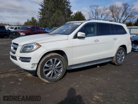 2015 Mercedes-Benz GL-Class GL 450 with VIN 4JGDF6EE5FA562742, listed as a Copart auction lot 40822214 with 131,851 mi miles. Bid and sale history available at carsss.com. Image 1.