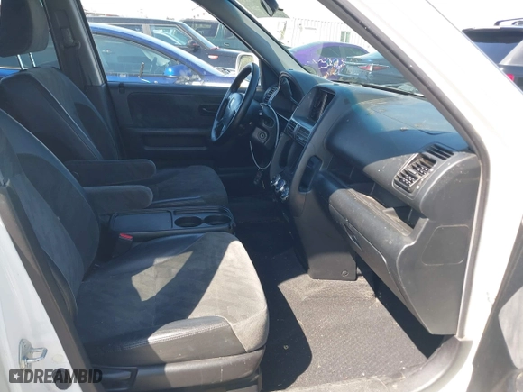 2003 Honda CR-V EX with VIN JHLRD78803C041166, listed as a IAAI auction lot 41974182 with 161,536 mi miles. Bid and sale history available at carsss.com. Image 5.