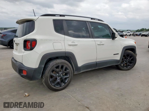2018 Jeep Renegade Latitude z VIN ZACCJABB9JPH97519, wystawiony jako Copart lot #53047905 z przebiegiem 132 007 mil mil oraz Szkoda całkowita • Salvage title. Historia ofert i sprzedaży dostępna na DreamBid. Obrazek 3.