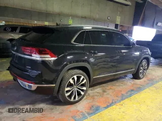 2021 Volkswagen Atlas SEL Premium R-Line with VIN 1V2FE2CA9MC232921, listed as a Copart auction lot 83993304 with 48,077 mi miles and Salvage title. Bid and sale history available at DreamBid. Image 3.