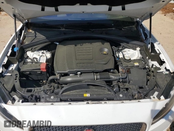 2018 Jaguar F-Pace 30t Premium with VIN SADCJ2GX2JA236772, listed as a Copart auction lot 53694155 with 59,433 mi miles and Clean Title. Bid and sale history available at DreamBid. Image 12.
