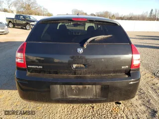 2008 Dodge Magnum SXT with VIN 2D8FV37V88H251680, listed as a Copart auction lot 41881165 with 268,838 mi miles and Salvage Title. Bid and sale history available at carsss.com. Image 6.