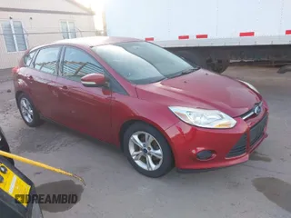 2014 Ford Focus SE with VIN 1FADP3K23EL128239, listed as a IAAI auction lot 41965605 with 127,867 mi miles. Bid and sale history available at carsss.com. Image 1.