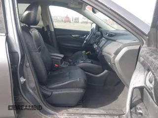 2018 Nissan Rogue SV with VIN 5N1AT2MT1JC825830, listed as a IAAI auction lot 41464716 with 152,346 mi miles and . Bid and sale history available at carsss.com. Image 5.