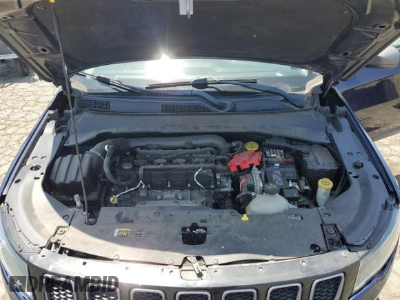 2019 Jeep Compass Trailhawk z VIN 3C4NJDDB0KT721477, wystawiony jako Copart lot #59374765 z przebiegiem 114 052 mil mil oraz Czysty tytuł • Clean title. Historia ofert i sprzedaży dostępna na DreamBid. Obrazek 12.