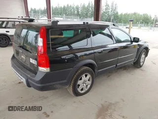 2006 Volvo XC70 with VIN YV4SZ592061236423, listed as a IAAI auction lot 42482995 with 143,947 mi miles and . Bid and sale history available at DreamBid. Image 4.