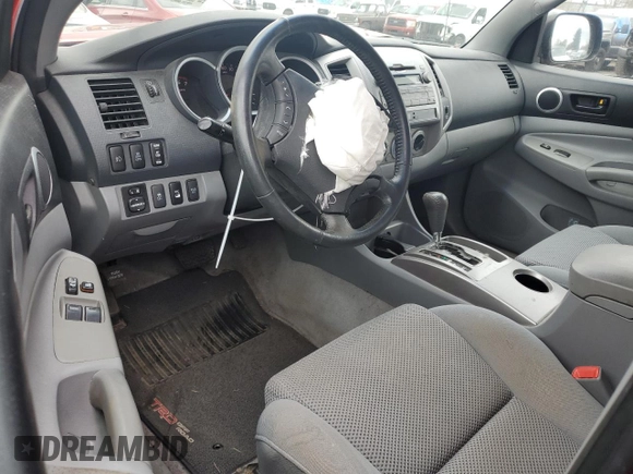 2009 Toyota Tacoma z VIN 5TEUU42N49Z623382, wystawiony jako Copart lot #48614965 z przebiegiem 126 152 mil mil oraz Szkoda całkowita • Salvage title. Historia ofert i sprzedaży dostępna na DreamBid. Obrazek 8.