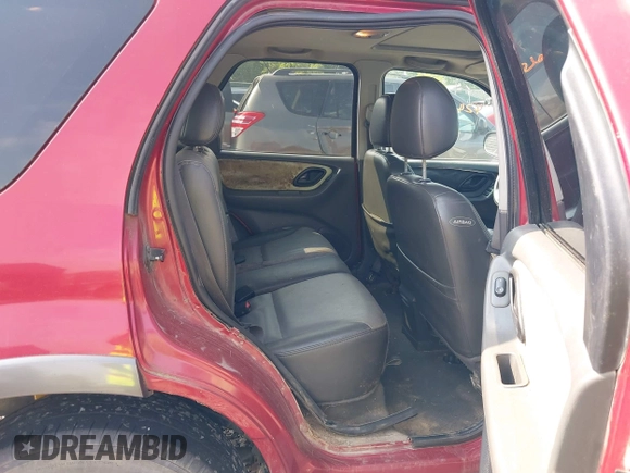 2004 Ford Escape XLT с VIN 1FMCU93194KB34635, выставлен на аукционе IAAI как лот 42413226 с пробегом 194 916 миль миль и . История ставок и продаж доступна на DreamBid. Изображение 8.