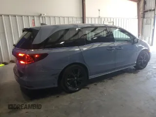 2024 Honda Odyssey Sport z VIN 5FNRL6H76RB043338, wystawiony jako Copart lot #57975315 z przebiegiem 38 835 mil mil oraz Tytuł czysty. Historia ofert i sprzedaży dostępna na DreamBid. Obrazek 3.