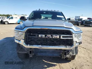 2022 Ram 2500 Tradesman with VIN 3C6UR4HJ0NG138627, listed as a Copart auction lot 88469555 with 80,041 mi miles and Salvage title. Bid and sale history available at DreamBid. Image 5.