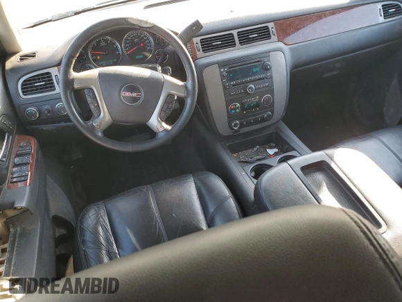 2014 GMC Yukon XL SLT with VIN 1GKS2KE75ER199316, listed as a Copart auction lot 50145985 with 245,746 mi miles and Salvage Title. Bid and sale history available at carsss.com. Image 8.