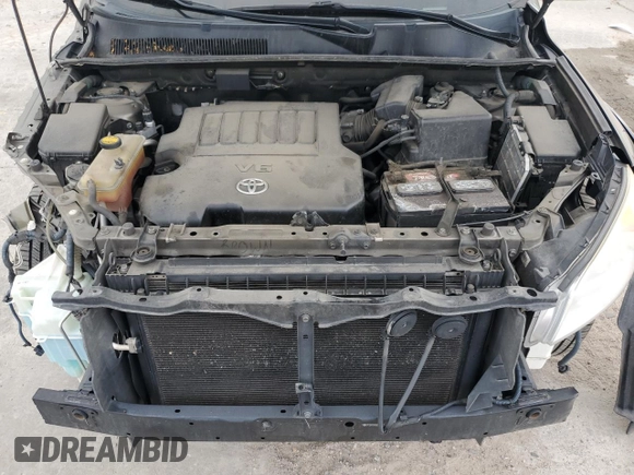 2011 Toyota RAV4 Limited z VIN 2T3DK4DV9BW042741, wystawiony jako Copart lot #60714355 z przebiegiem 146 782 mil mil oraz Szkoda całkowita • Salvage title. Historia ofert i sprzedaży dostępna na DreamBid. Obrazek 12.