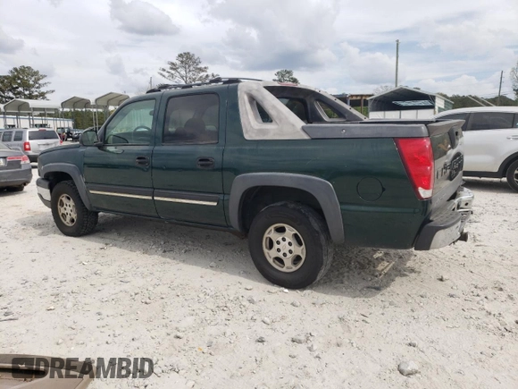2004 Chevrolet Avalanche with VIN 3GNEC12T84G246572, listed as a Copart auction lot 51766735 with 352,309 mi miles and Salvage Title. Bid and sale history available at carsss.com. Image 2.