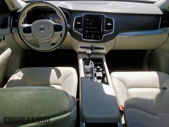 2018 Volvo XC90 Momentum with VIN YV4A22PK1J1210570, listed as a Copart auction lot 48710675 with 150,428 mi miles and Clean Title. Bid and sale history available at carsss.com. Image 8.