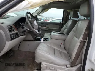 2008 Chevrolet Suburban LTZ with VIN 3GNFC16J58G313471, listed as a Copart auction lot 46770114 with 251,801 mi miles and Salvage Title. Bid and sale history available at carsss.com. Image 7.