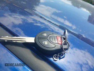 2017 Nissan Note SV z VIN 3N1CE2CP6HL369384, wystawiony jako IAAI lot #42347559 z przebiegiem 46 558 mil mil oraz . Historia ofert i sprzedaży dostępna na DreamBid. Obrazek 11.