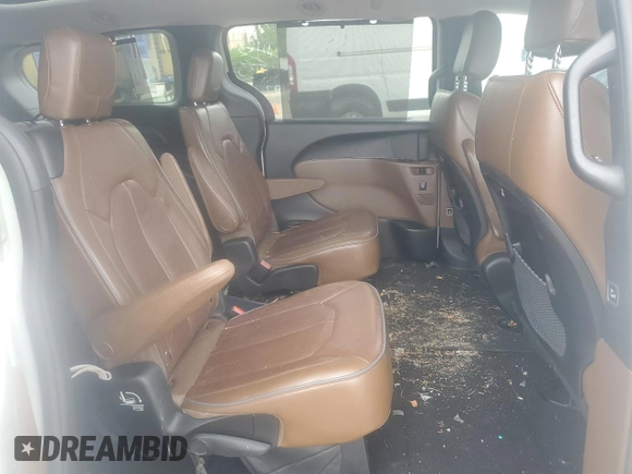 2017 Chrysler Pacifica Limited with VIN 2C4RC1GG6HR504447, listed as a Copart auction lot 53864345 with 122,164 mi miles and Clean Title. Bid and sale history available at DreamBid. Image 11.