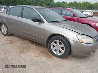 2002 Nissan Altima SL z VIN 1N4AL11D42C286462, wystawiony jako IAAI lot #42442458 z przebiegiem 142 053 mil mil oraz . Historia ofert i sprzedaży dostępna na DreamBid. Obrazek 1.