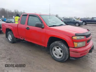 2008 Chevrolet Colorado LS with VIN 1GCCS299988231822, listed as a IAAI auction lot 42007312 with 109,848 mi miles. Bid and sale history available at carsss.com. Image 1.