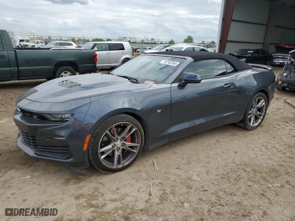 2022 Chevrolet Camaro LT1 with VIN 1G1FF3D73N0114950, listed as a Copart auction lot 71218744 with 36,778 mi miles and Salvage Title. Bid and sale history available at carsss.com. Image 1.