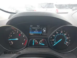 2013 Ford Escape Titanium с VIN 1FMCU0J90DUD07483, выставлен на аукционе IAAI как лот 42629324 с пробегом 173 394 миль миль и . История ставок и продаж доступна на DreamBid. Изображение 7.