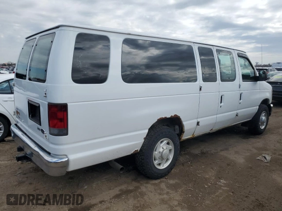 2012 Ford Econoline Passenger XL with VIN 1FBSS3BL5CDA87939, listed as a Copart auction lot 50651585 with 224,988 mi miles and Clean title. Bid and sale history available at DreamBid. Image 3.